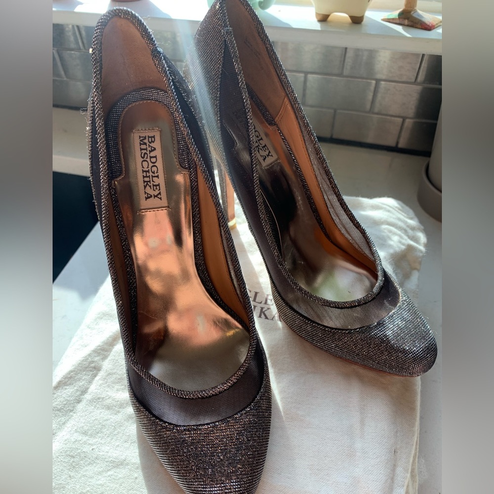 Stunning Badgley Mischka shimmer pumps